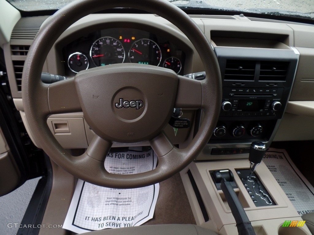 2010 Liberty Sport 4x4 - Dark Charcoal Pearl / Dark Slate Gray photo #19