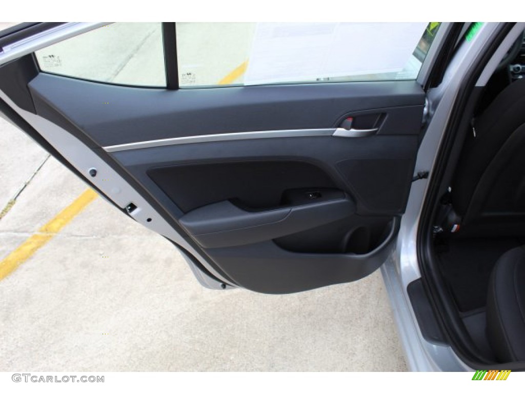 2020 Hyundai Elantra SEL Black Door Panel Photo #134665406