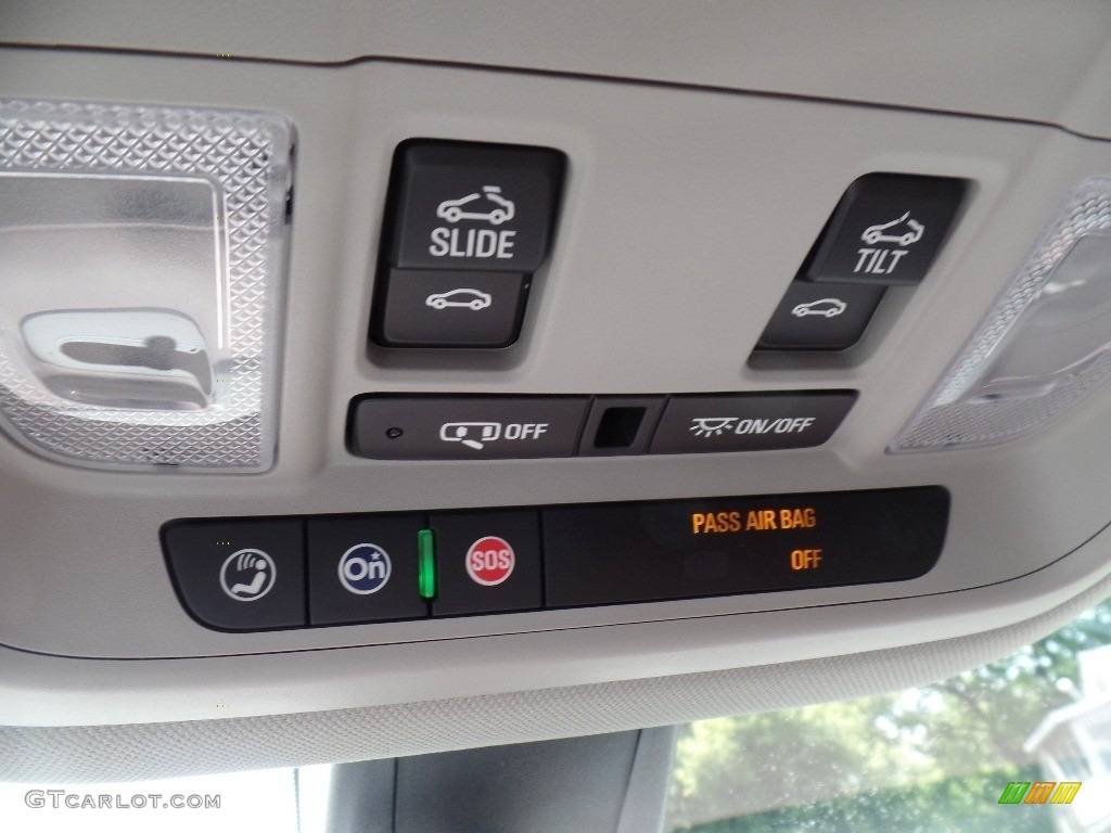 2019 Buick Enclave Avenir AWD Controls Photo #134666159