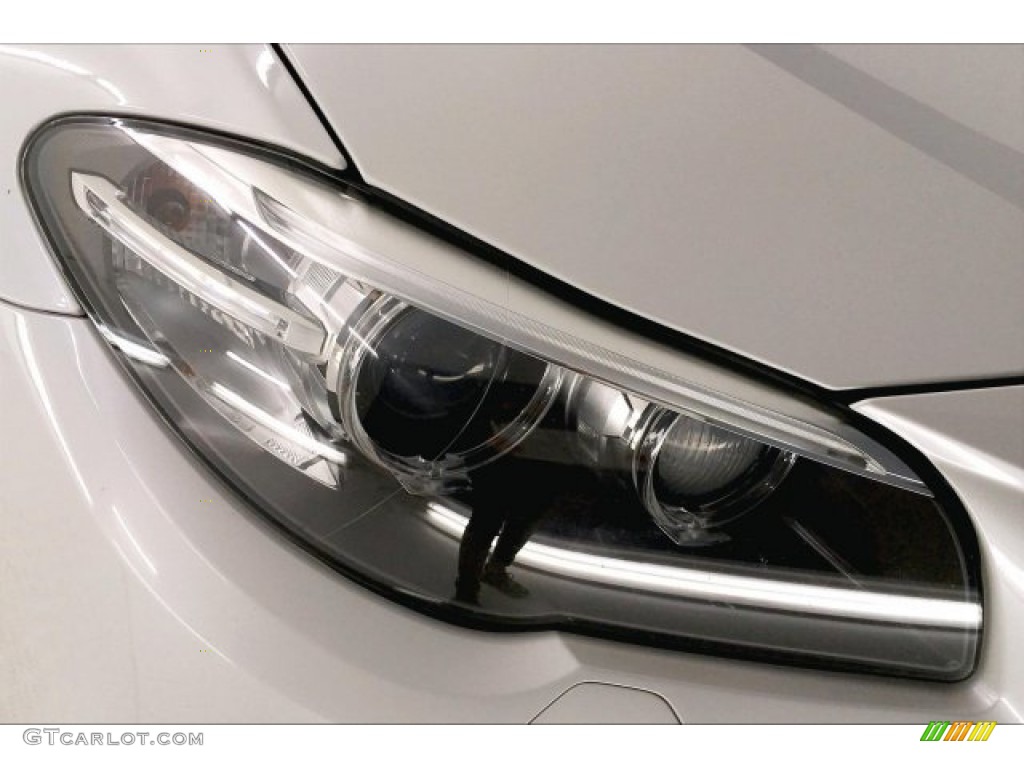 2016 5 Series 535i Sedan - Mineral White Metallic / Venetian Beige/Black photo #28