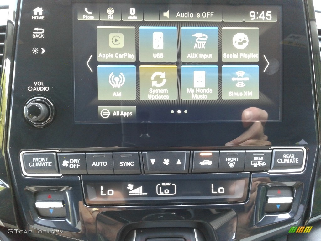 2019 Honda Odyssey EX Controls Photo #134674937