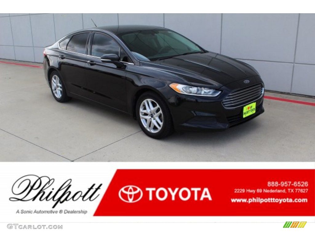2014 Fusion SE - Tuxedo Black / Charcoal Black photo #1