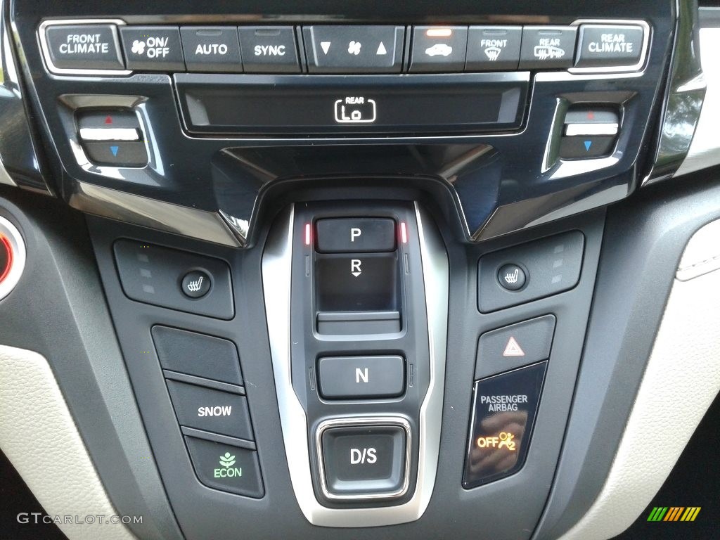 2019 Honda Odyssey EX Controls Photo #134675033