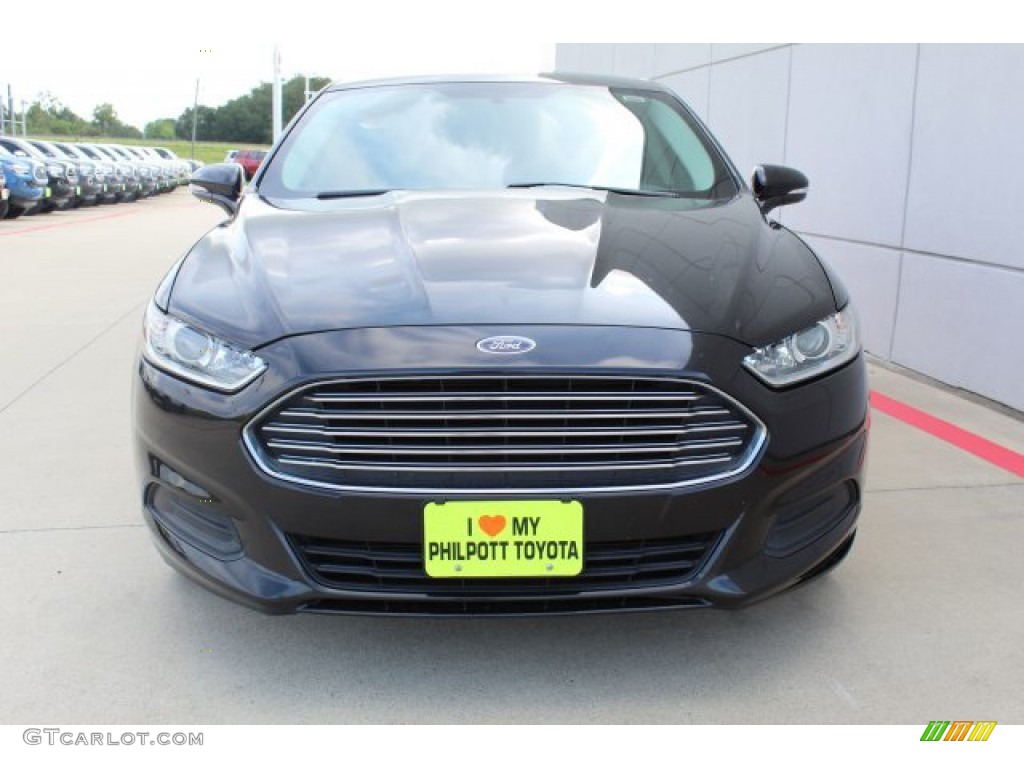 2014 Fusion SE - Tuxedo Black / Charcoal Black photo #3