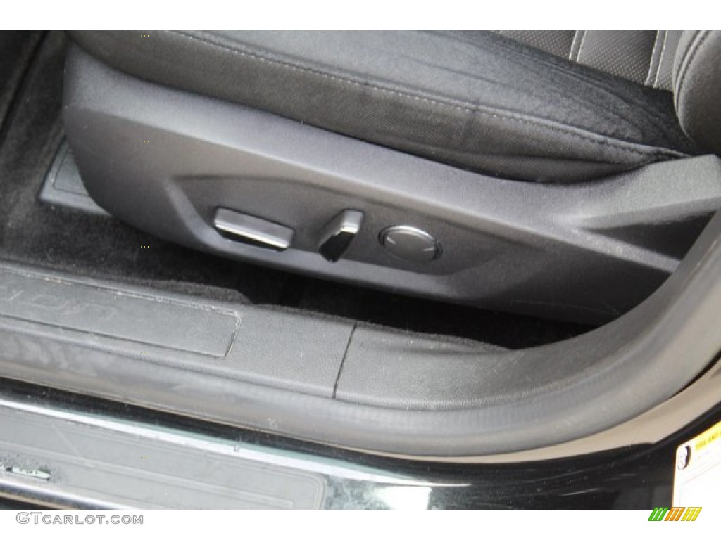 2014 Fusion SE - Tuxedo Black / Charcoal Black photo #14