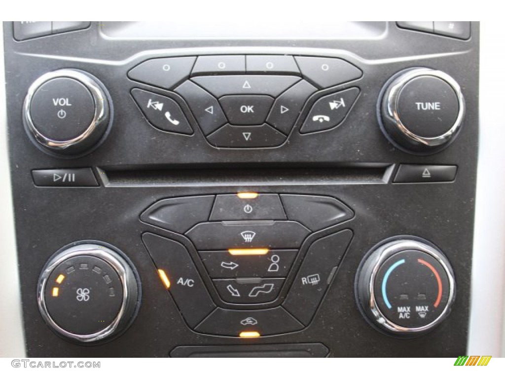 2014 Fusion SE - Tuxedo Black / Charcoal Black photo #21