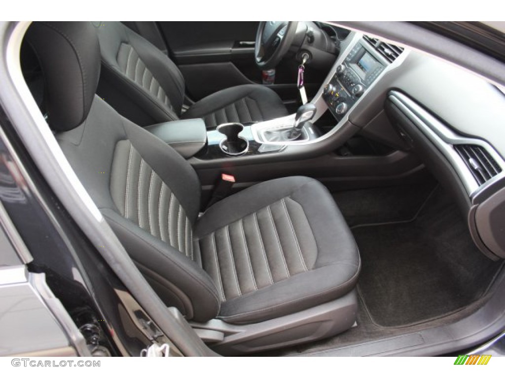 2014 Fusion SE - Tuxedo Black / Charcoal Black photo #27
