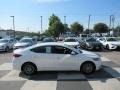 White - Elantra SE Photo No. 3