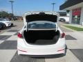 White - Elantra SE Photo No. 5