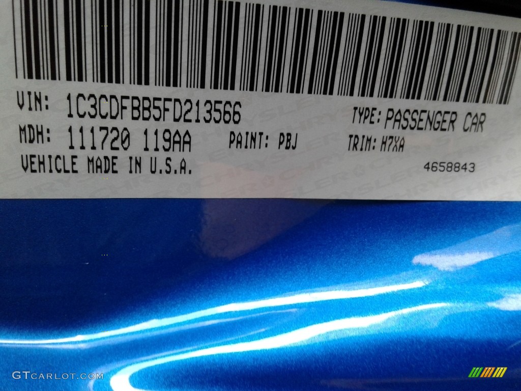 2015 Dart SXT - Laser Blue Pearl / Black/Light Tungsten Accent Stitching photo #31