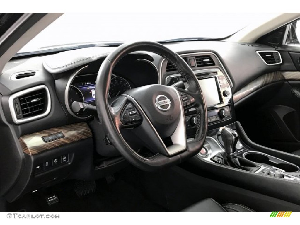 2016 Maxima Platinum - Super Black / Charcoal photo #22