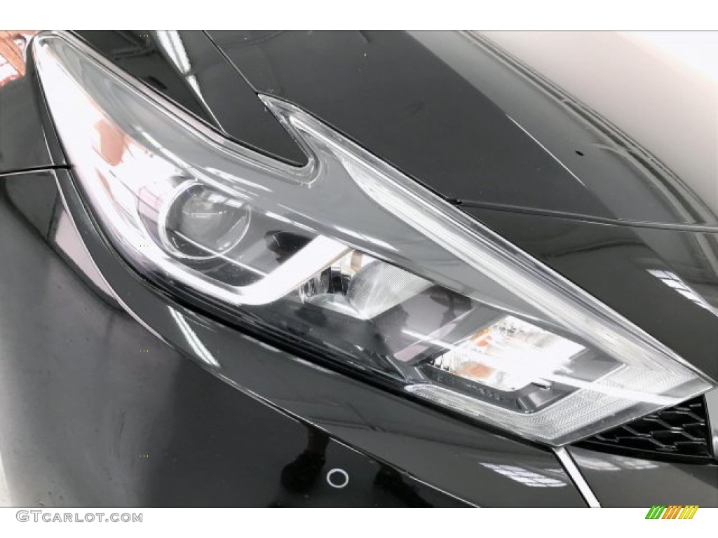 2016 Maxima Platinum - Super Black / Charcoal photo #32