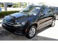 Deep Black Pearl - Tiguan S Photo No. 4