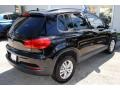 Deep Black Pearl - Tiguan S Photo No. 9