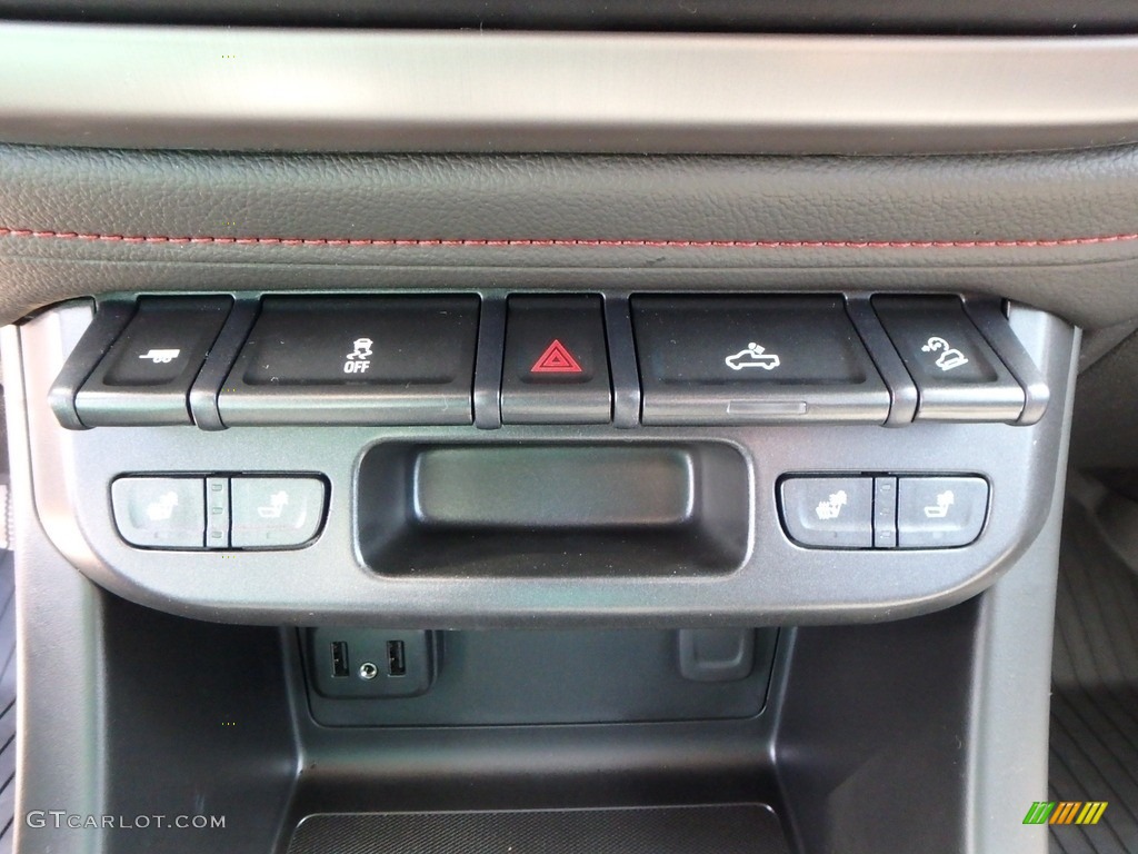 2020 GMC Canyon All Terrain Crew Cab 4WD Controls Photo #134683196