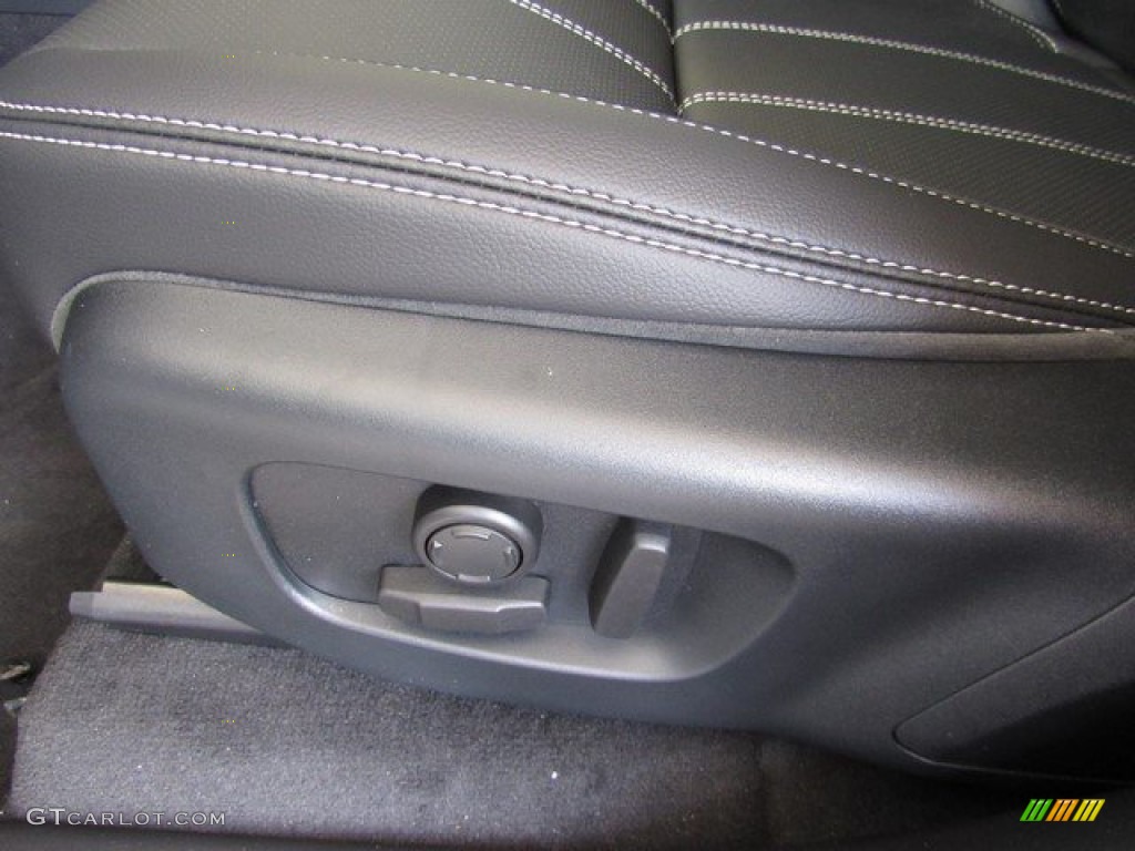 2020 Land Rover Range Rover Velar R-Dynamic S Controls Photo #134688126