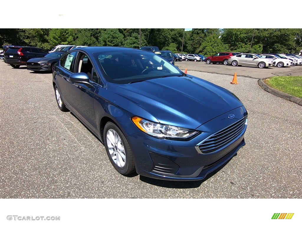 2019 Fusion SE - Blue Metallic / Ebony photo #1