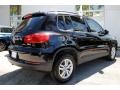 Deep Black Pearl - Tiguan S Photo No. 10