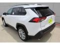 Super White - RAV4 XLE Photo No. 5