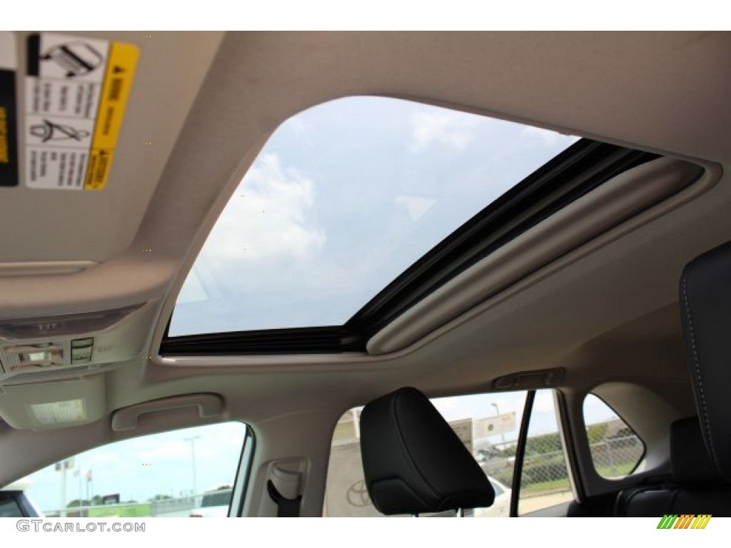 2019 RAV4 Limited - Blizzard White Pearl / Black photo #19