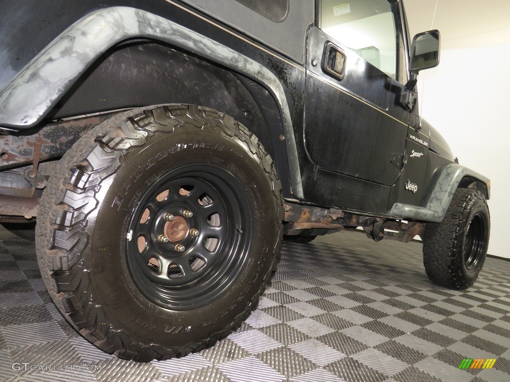 2002 Wrangler Sport 4x4 - Black / Camel Beige photo #15