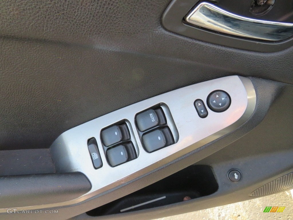 2005 G6 GT Sedan - Ivory White / Ebony photo #12