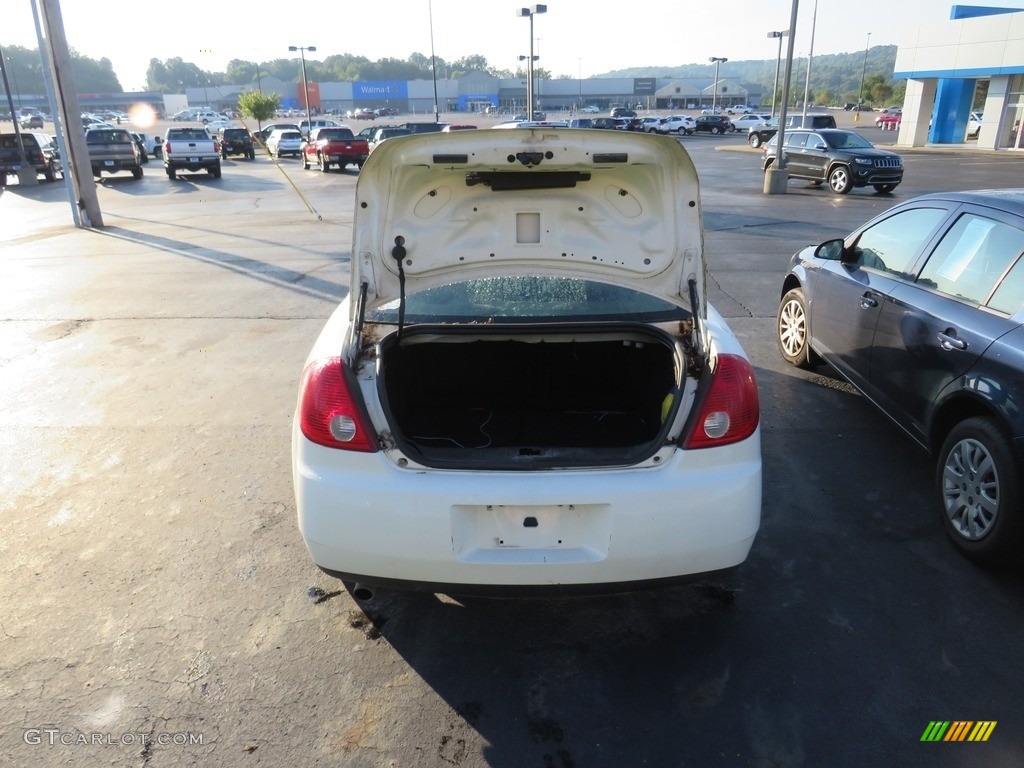 2005 G6 GT Sedan - Ivory White / Ebony photo #22
