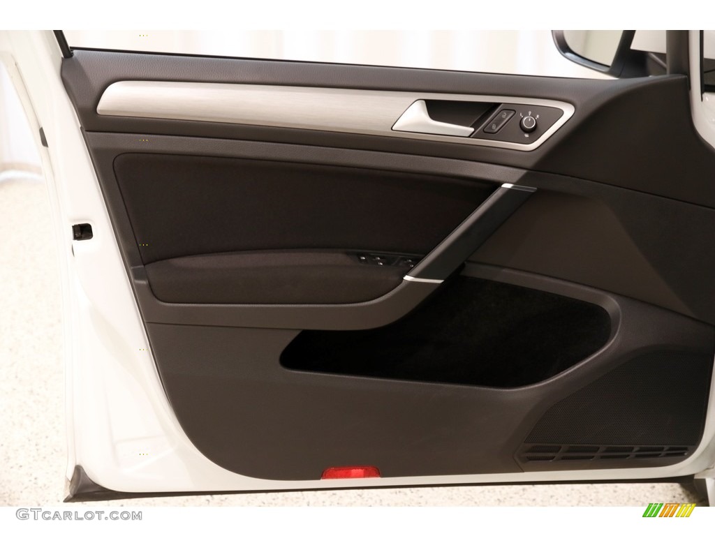 2017 Volkswagen Golf SportWagen S Titan Black Door Panel Photo #134694663