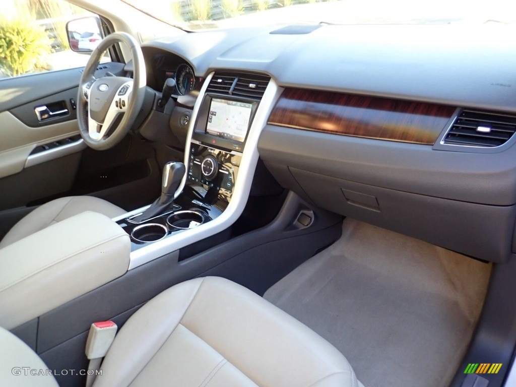 2011 Edge Limited AWD - White Platinum Tri-Coat / Medium Light Stone photo #12