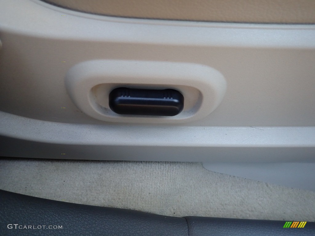 2011 Edge Limited AWD - White Platinum Tri-Coat / Medium Light Stone photo #13