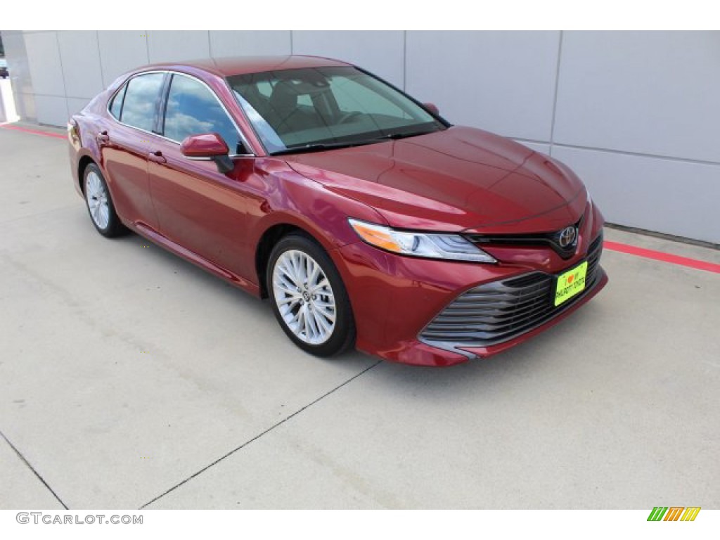 2018 Camry XLE - Ruby Flare Pearl / Black photo #2