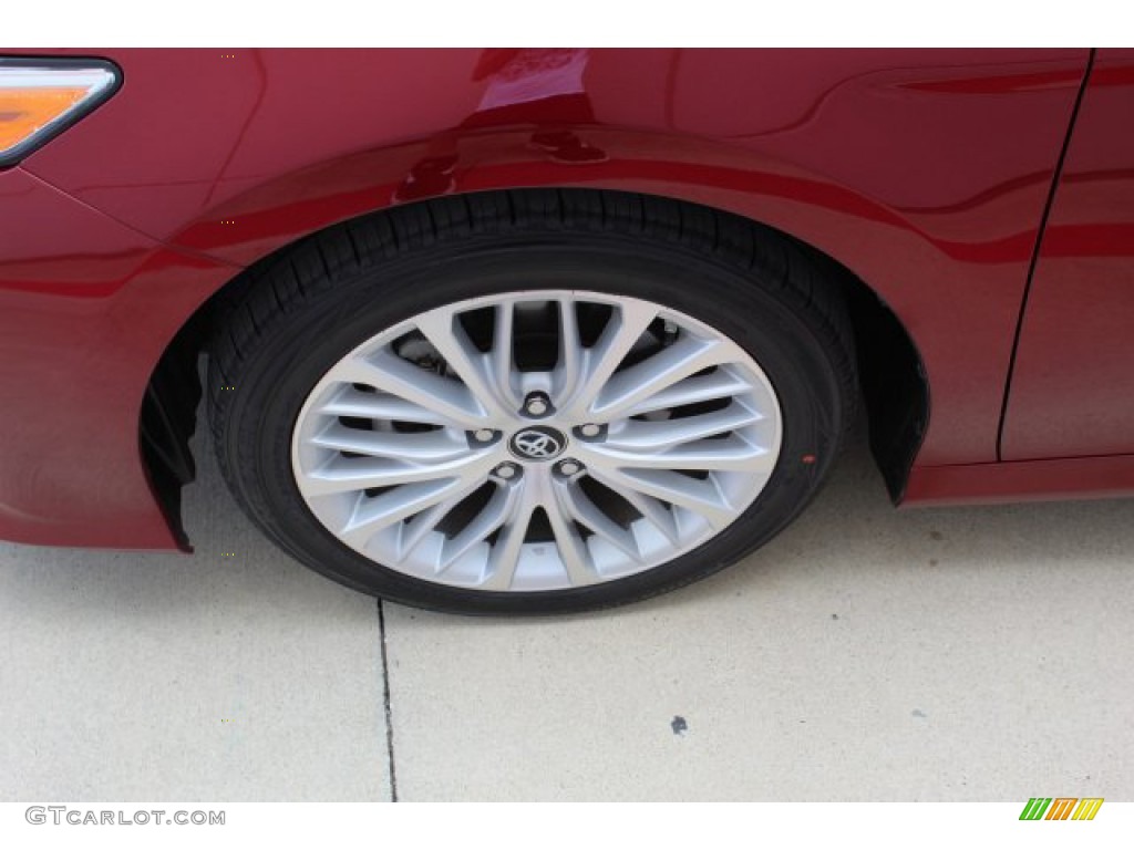 2018 Camry XLE - Ruby Flare Pearl / Black photo #5