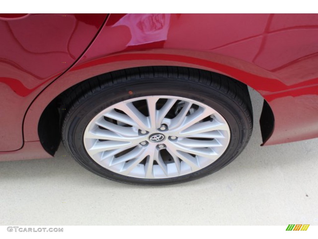 2018 Camry XLE - Ruby Flare Pearl / Black photo #6