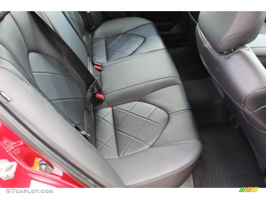 2018 Camry XLE - Ruby Flare Pearl / Black photo #29