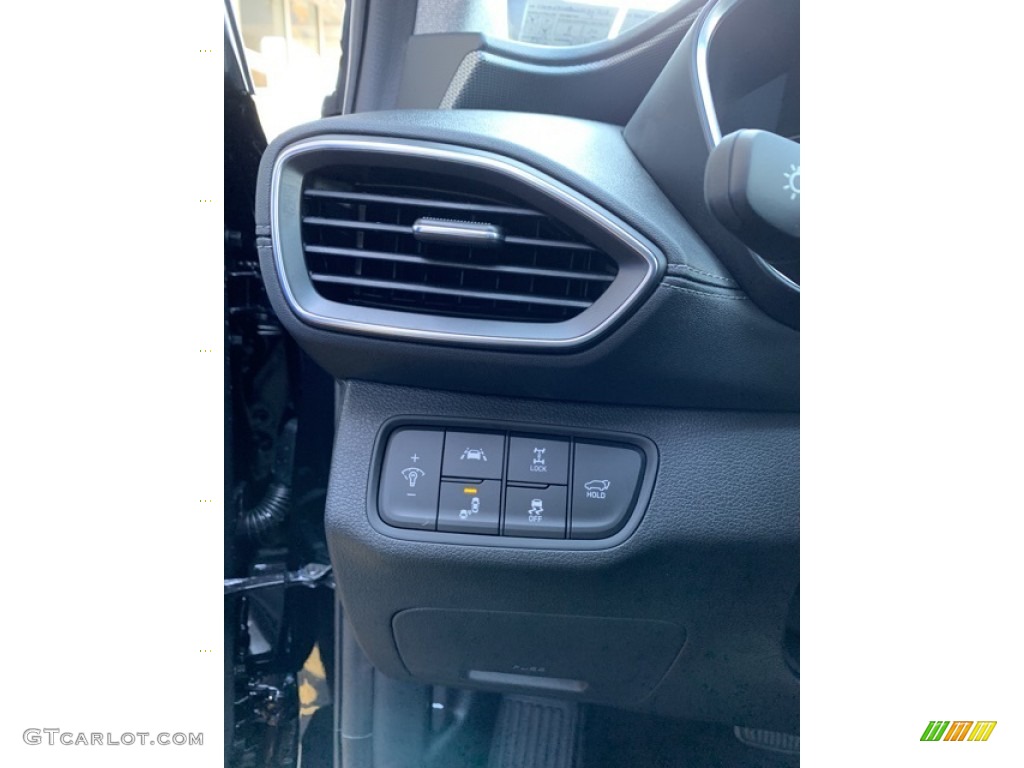 2020 Hyundai Santa Fe Limited AWD Controls Photo #134706105