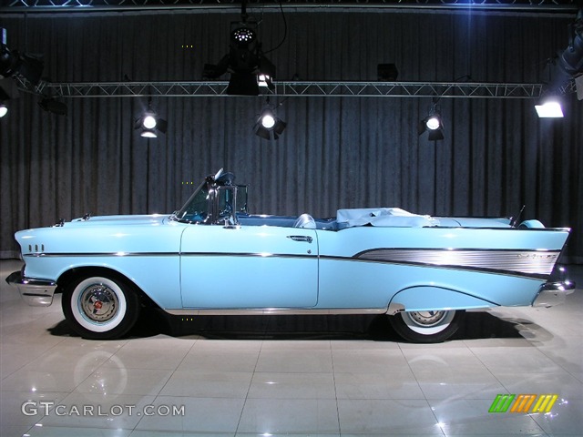 1957 Bel Air Convertible - Larkspur Blue / Larkspur Blue/Harbor Blue photo #17