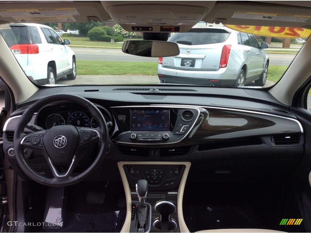 2019 Buick Envision Premium AWD Dashboard Photos