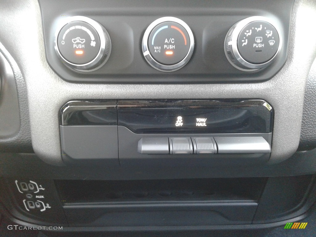 2019 Ram 2500 Tradesman Crew Cab 4x4 Power Wagon Package Controls Photo #134718341