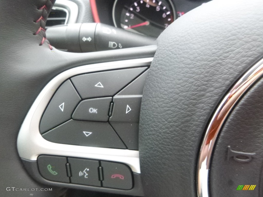 2019 Jeep Compass Trailhawk 4x4 Black/Ruby Steering Wheel Photo #134722469
