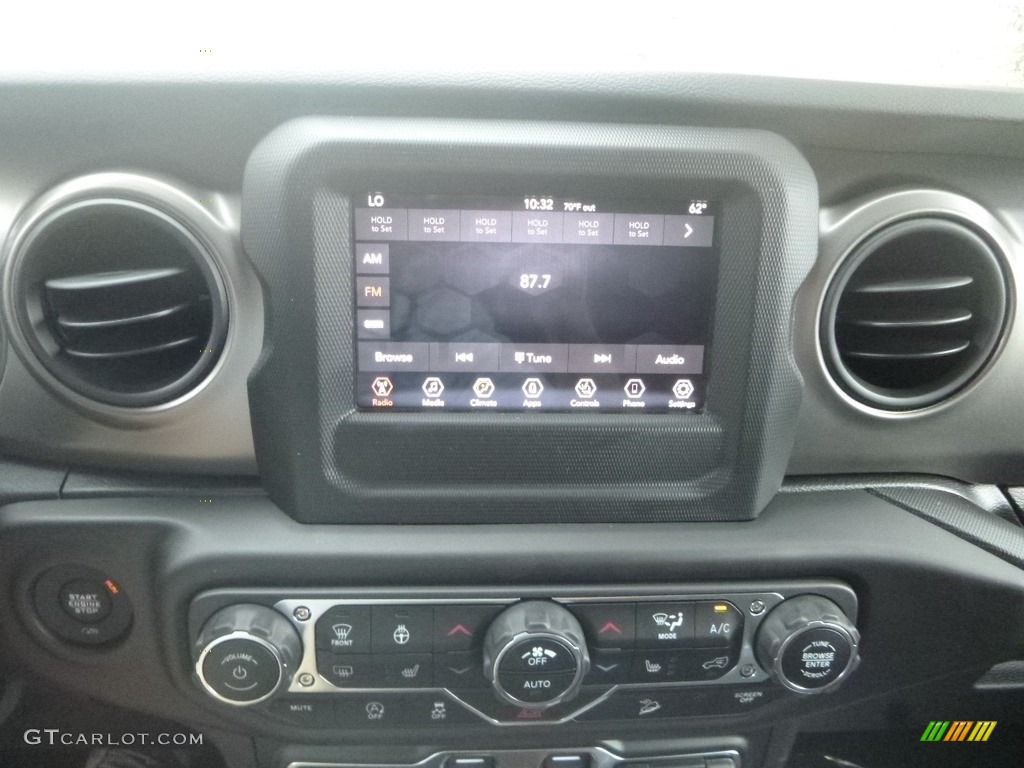 2020 Jeep Wrangler Unlimited Sport 4x4 Controls Photo #134724212