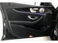 Black - E 300 Sedan Photo No. 25