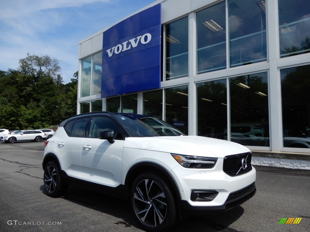 Crystal White Metallic 2020 Volvo XC40 T5 R-Design AWD Exterior Photo #134726295