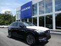 Onyx Black Metallic 2020 Volvo XC90 T6 AWD Momentum