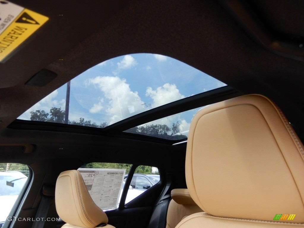 2020 Volvo XC40 T5 Momentum AWD Sunroof Photo #134729754