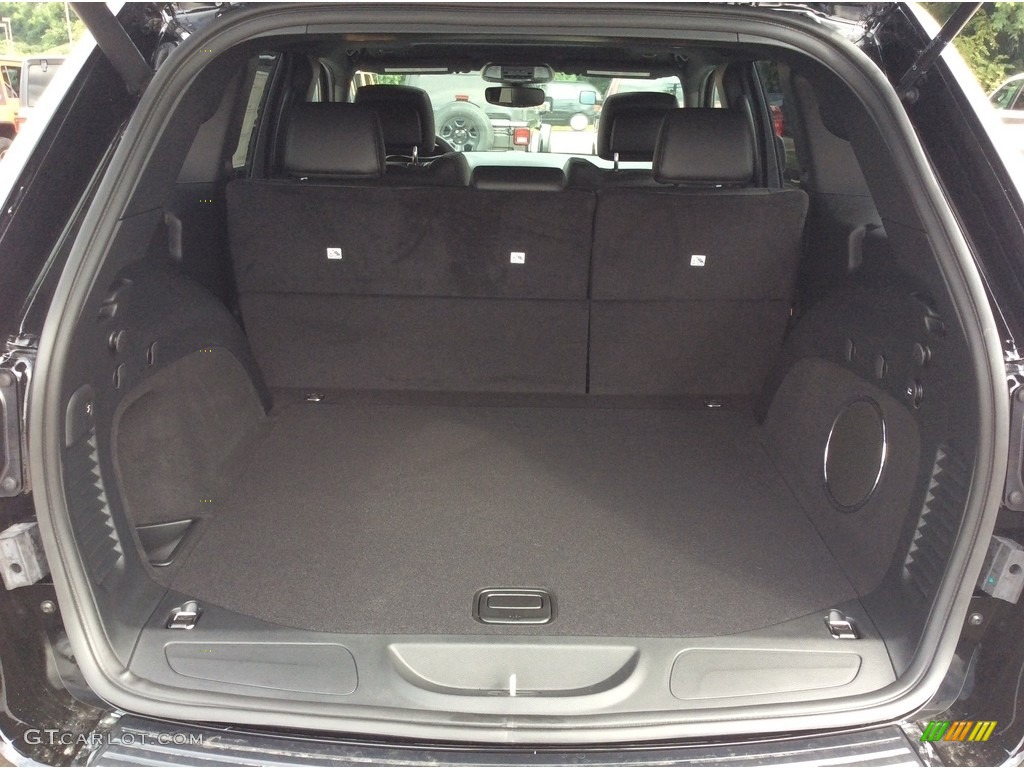 2020 Jeep Grand Cherokee Limited 4x4 Trunk Photo #134730330