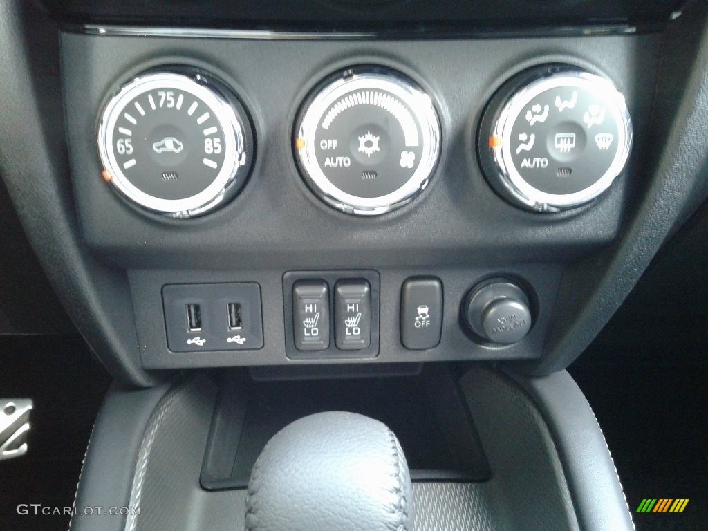2018 Mitsubishi Outlander Sport SEL Controls Photo #134736444