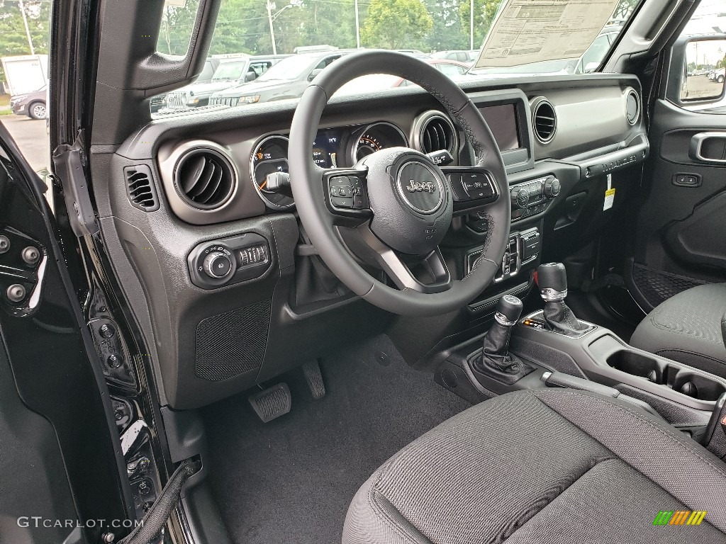 2020 Jeep Wrangler Unlimited Sport 4x4 Front Seat Photo #134738127