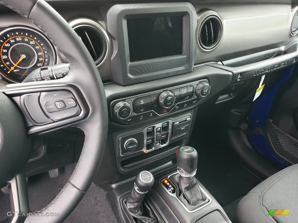 2020 Jeep Wrangler Unlimited Sport 4x4 8 Speed Automatic Transmission Photo #134738868