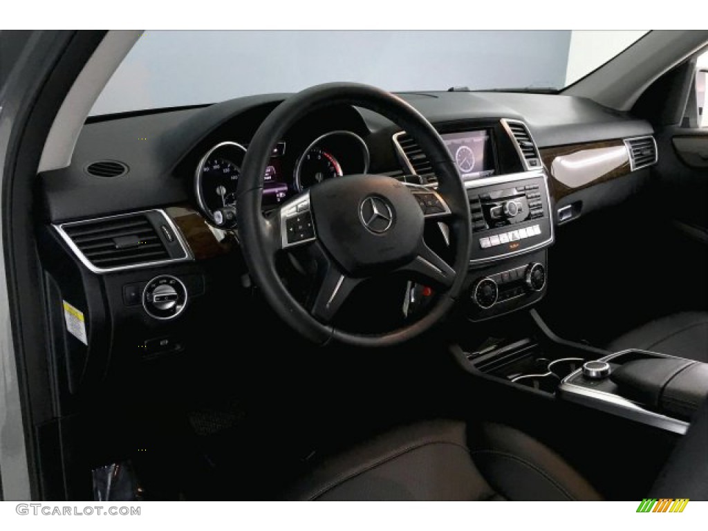 2013 ML 350 4Matic - Steel Grey Metallic / Black photo #17