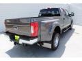 2019 Magnetic Ford F350 Super Duty XLT Crew Cab 4x4  photo #8